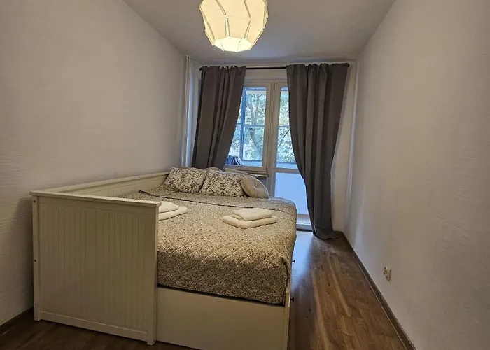 Justinrent Piekarska * 웨그니차